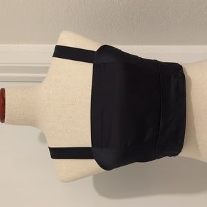 NWT intimissimi Italian silk lace cropped bralette (M)